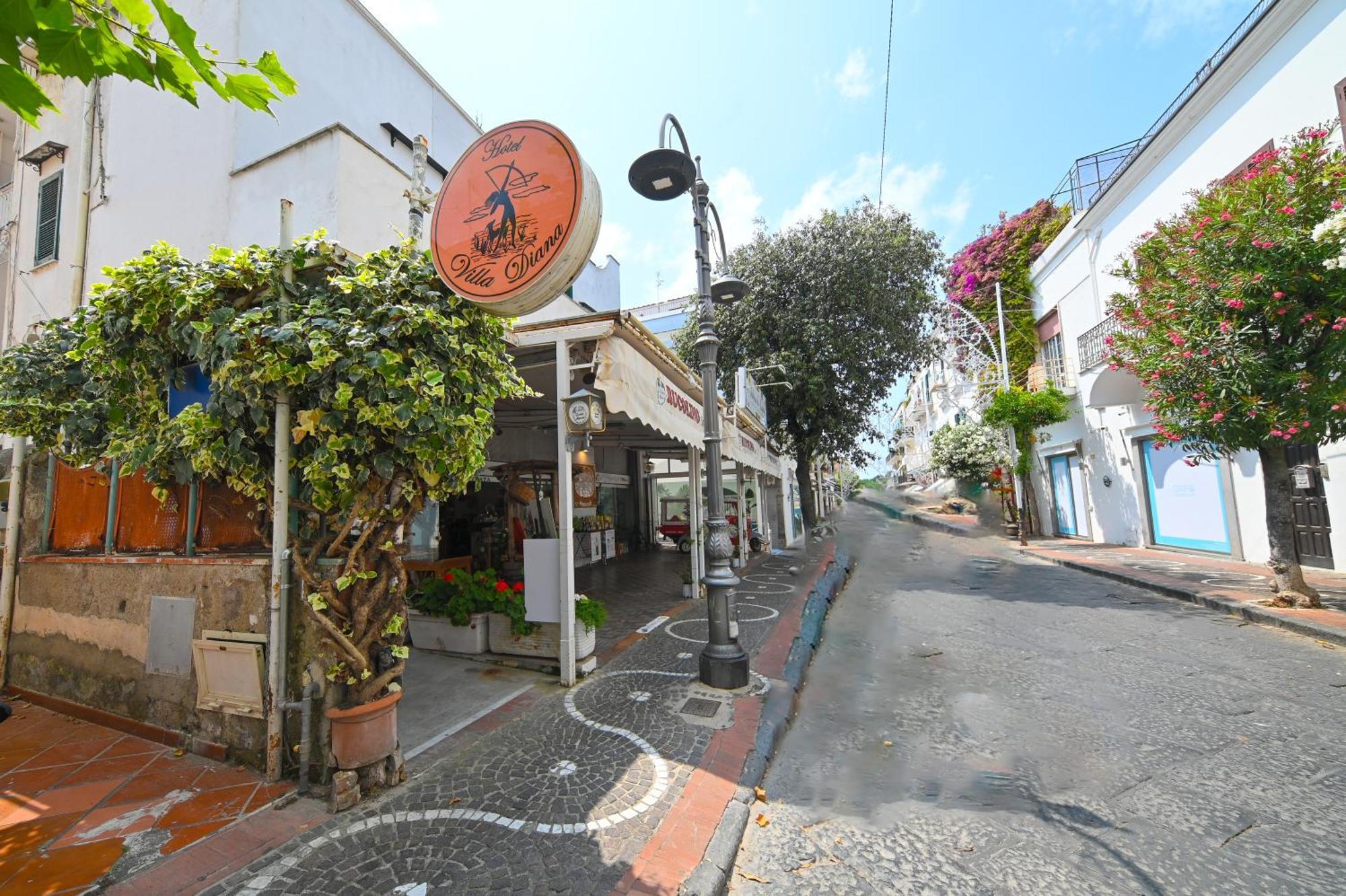 Villa Diana - Beach & Rooms Ischia Exterior photo